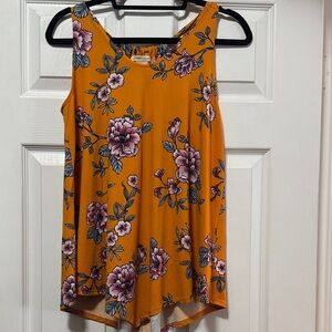 Chic Floral Tank Top - Mustard